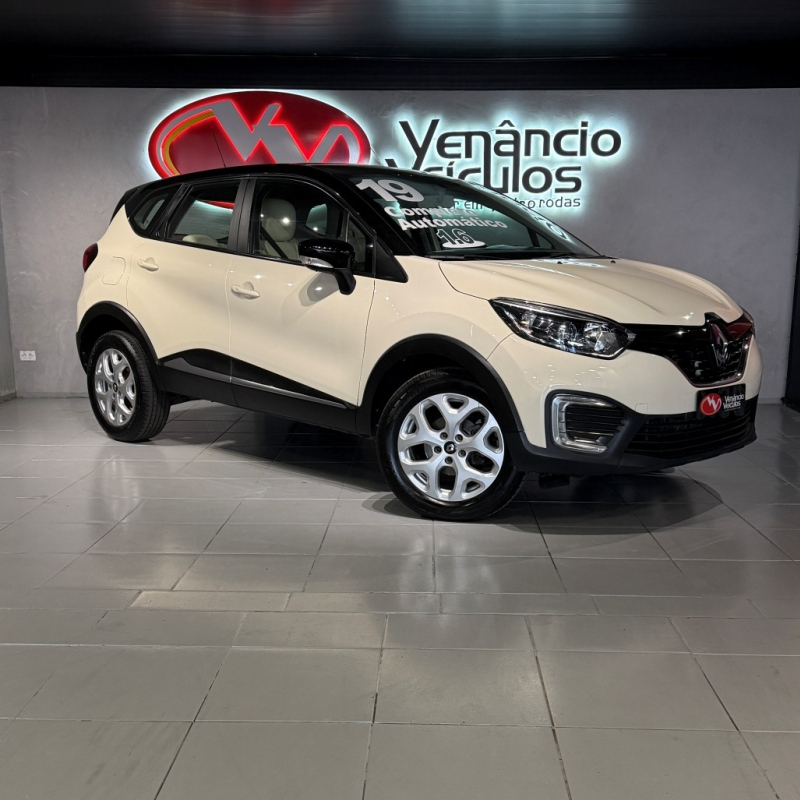 CAPTUR 1.6 LIFE